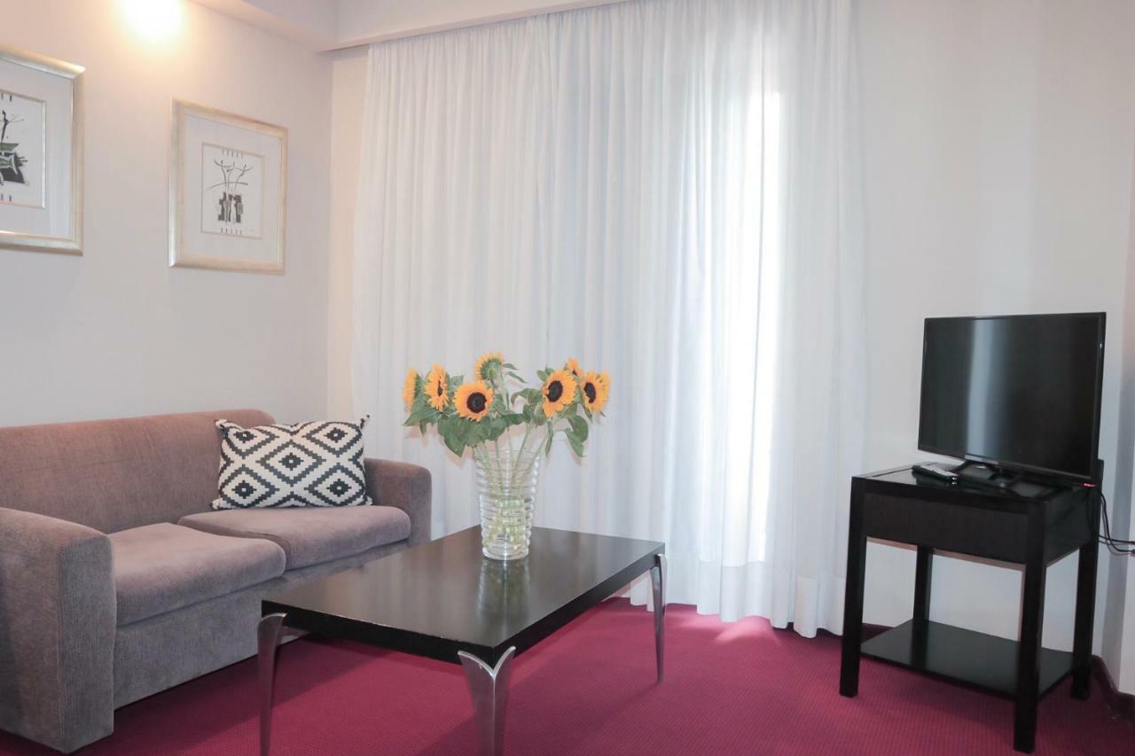 Hotel Victory Atene Esterno foto